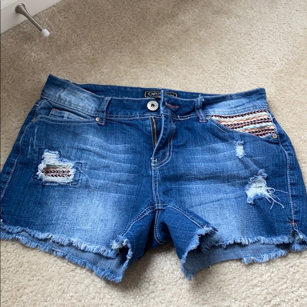 Two-Tone Ripped Tribal/Boho Denim Shorts